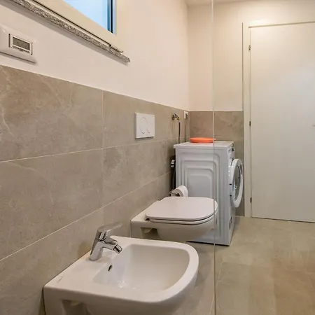 Art Vista Apartment *