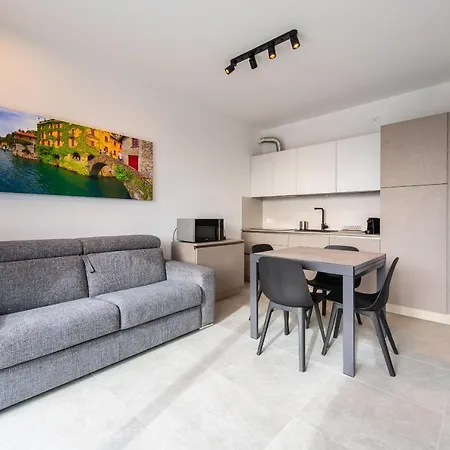 Art Vista Apartment Nesso