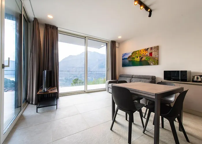 Art Vista דירה *